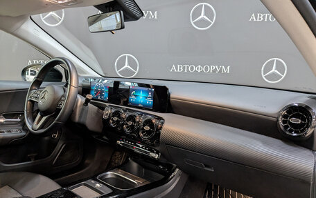 Mercedes-Benz A-Класс, 2020 год, 2 430 000 рублей, 13 фотография