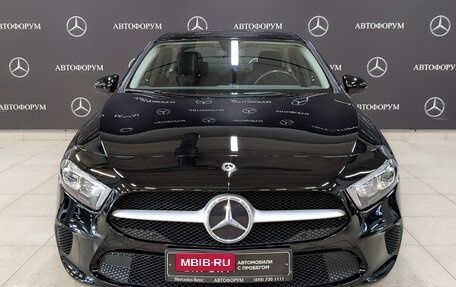 Mercedes-Benz A-Класс, 2020 год, 2 430 000 рублей, 2 фотография