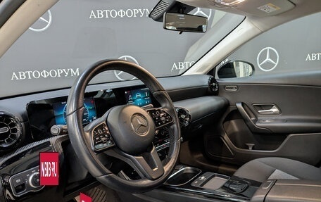 Mercedes-Benz A-Класс, 2020 год, 2 430 000 рублей, 15 фотография