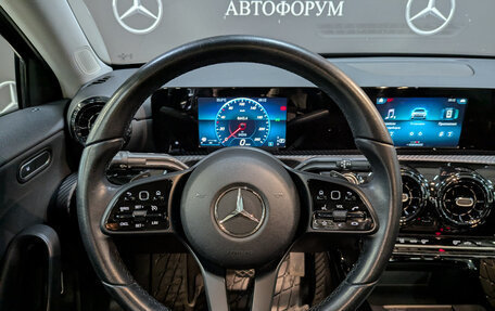 Mercedes-Benz A-Класс, 2020 год, 2 430 000 рублей, 21 фотография