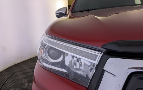 Toyota Hilux VIII, 2018 год, 3 500 000 рублей, 17 фотография