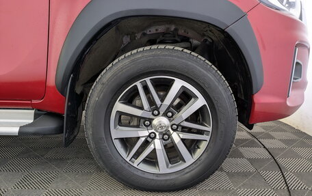 Toyota Hilux VIII, 2018 год, 3 500 000 рублей, 18 фотография