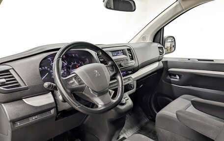 Peugeot Traveller I, 2020 год, 3 280 000 рублей, 17 фотография