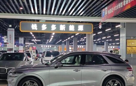 Genesis GV70, 2021 год, 3 950 000 рублей, 3 фотография