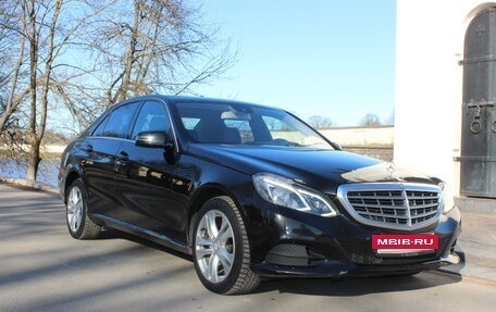Mercedes-Benz E-Класс, 2014 год, 1 690 000 рублей, 4 фотография