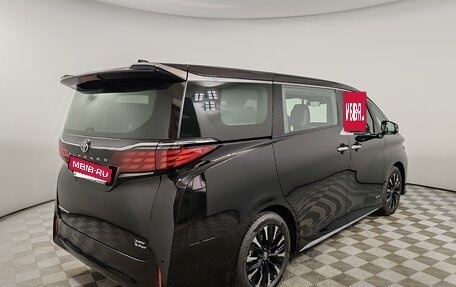 Toyota Alphard, 2024 год, 14 800 000 рублей, 5 фотография