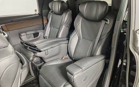 Toyota Alphard, 2024 год, 14 800 000 рублей, 16 фотография
