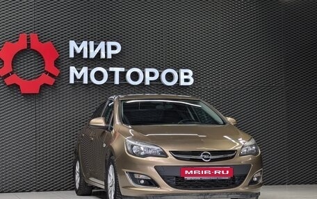 Opel Astra J, 2013 год, 735 000 рублей, 4 фотография