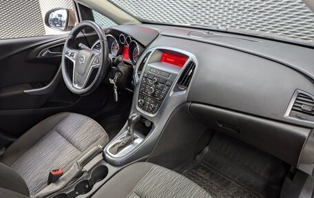 Opel Astra J, 2013 год, 735 000 рублей, 25 фотография
