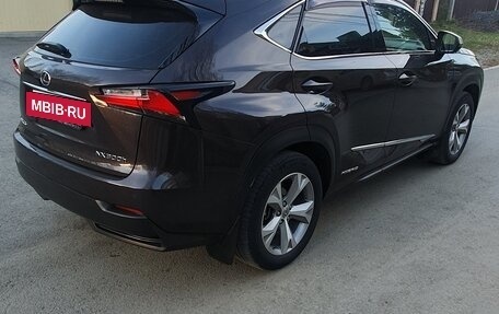 Lexus NX I, 2015 год, 3 000 000 рублей, 4 фотография