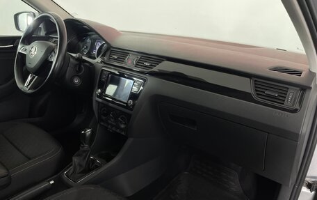 Skoda Rapid I, 2017 год, 1 205 000 рублей, 12 фотография
