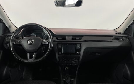 Skoda Rapid I, 2017 год, 1 205 000 рублей, 13 фотография