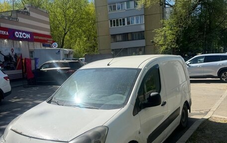Peugeot Partner II рестайлинг 2, 2013 год, 520 000 рублей, 1 фотография