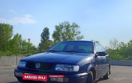 Volkswagen Passat B4, 1996 год, 290 000 рублей, 2 фотография