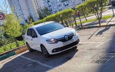 Renault Logan II, 2016 год, 990 000 рублей, 17 фотография