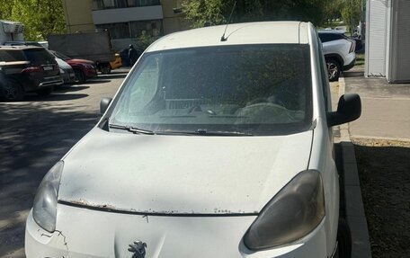 Peugeot Partner II рестайлинг 2, 2013 год, 520 000 рублей, 2 фотография