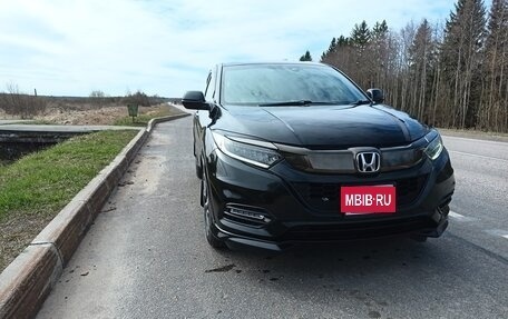 Honda Vezel, 2020 год, 2 500 000 рублей, 5 фотография