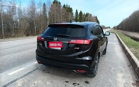Honda Vezel, 2020 год, 2 500 000 рублей, 6 фотография
