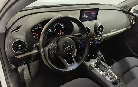 Audi A3, 2017 год, 2 150 000 рублей, 12 фотография