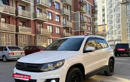 Volkswagen Tiguan I, 2011 год, 1 100 000 рублей, 2 фотография