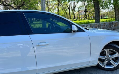 Audi A4, 2015 год, 1 700 000 рублей, 4 фотография