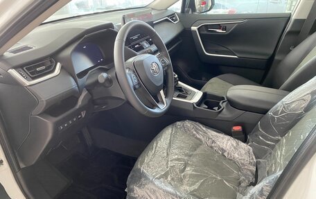 Toyota RAV4, 2025 год, 4 190 000 рублей, 12 фотография