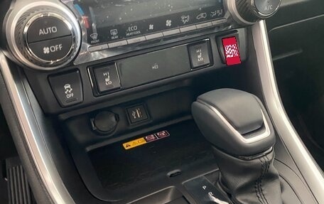 Toyota RAV4, 2025 год, 4 190 000 рублей, 25 фотография