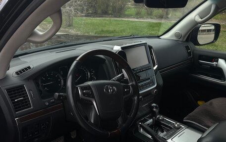 Toyota Land Cruiser 200, 2016 год, 6 600 000 рублей, 9 фотография