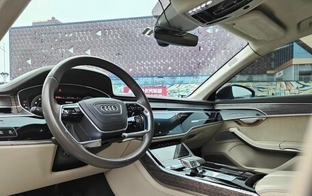 Audi A8, 2022 год, 7 180 000 рублей, 10 фотография