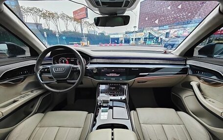 Audi A8, 2022 год, 7 180 000 рублей, 15 фотография