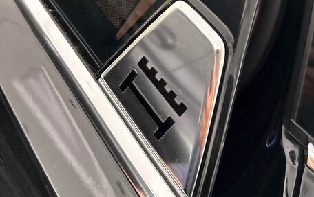 Audi A8, 2023 год, 10 000 000 рублей, 8 фотография