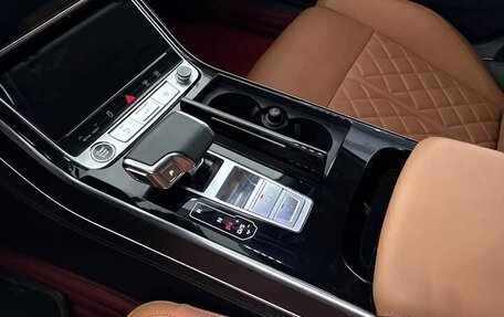 Audi A8, 2023 год, 10 000 000 рублей, 24 фотография
