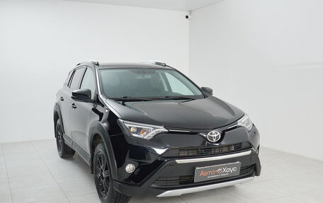 Toyota RAV4, 2018 год, 2 535 000 рублей, 1 фотография