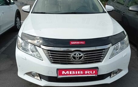 Toyota Camry, 2013 год, 1 820 000 рублей, 1 фотография