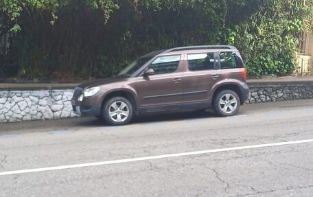 Skoda Yeti I рестайлинг, 2014 год, 1 200 000 рублей, 2 фотография