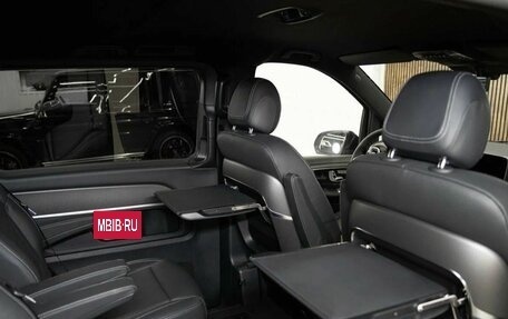 Mercedes-Benz V-Класс, 2024 год, 13 300 000 рублей, 4 фотография