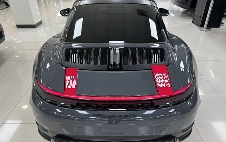 Porsche 911, 2025 год, 37 490 000 рублей, 12 фотография