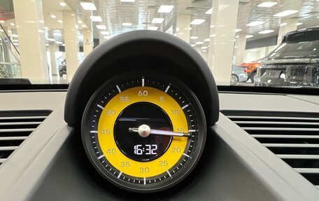 Porsche 911, 2025 год, 37 490 000 рублей, 32 фотография