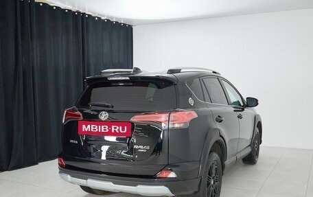 Toyota RAV4, 2018 год, 2 535 000 рублей, 7 фотография