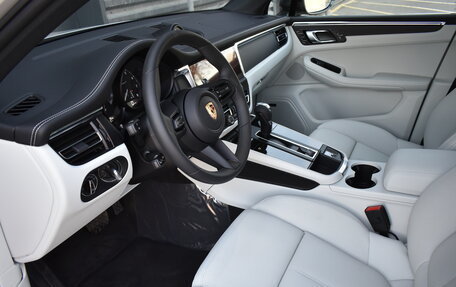 Porsche Macan I рестайлинг, 2025 год, 13 990 000 рублей, 14 фотография