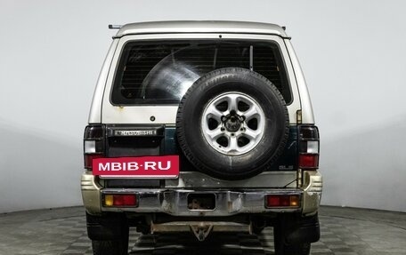 Mitsubishi Pajero III рестайлинг, 1997 год, 289 585 рублей, 6 фотография