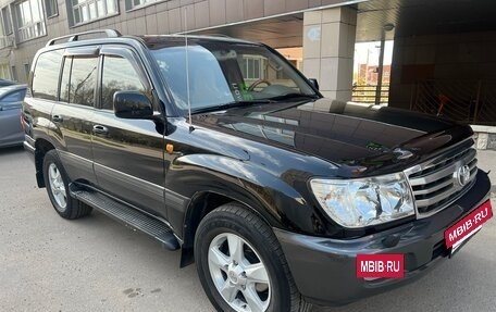 Toyota Land Cruiser 100 рестайлинг 2, 2006 год, 2 350 000 рублей, 2 фотография