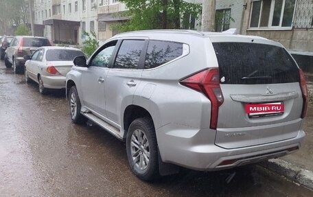 Mitsubishi Pajero Sport III рестайлинг, 2021 год, 4 500 000 рублей, 2 фотография