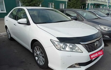 Toyota Camry, 2013 год, 1 820 000 рублей, 3 фотография