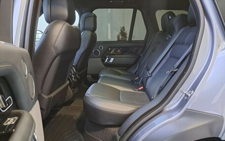 Land Rover Range Rover IV рестайлинг, 2019 год, 8 600 000 рублей, 15 фотография