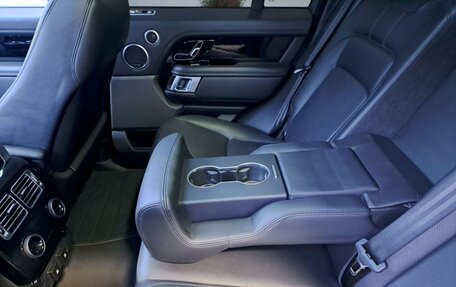 Land Rover Range Rover IV рестайлинг, 2019 год, 8 600 000 рублей, 33 фотография