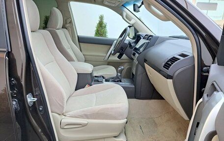 Toyota Land Cruiser Prado 150 рестайлинг 2, 2022 год, 6 550 000 рублей, 13 фотография