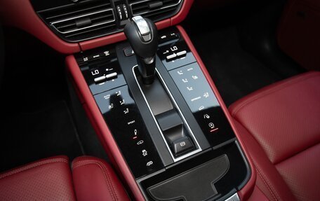 Porsche Macan I рестайлинг, 2023 год, 9 000 000 рублей, 26 фотография