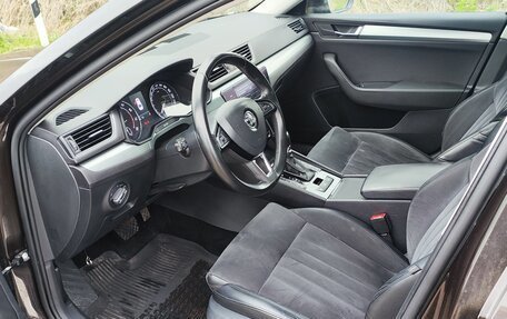 Skoda Superb III рестайлинг, 2017 год, 1 750 000 рублей, 9 фотография