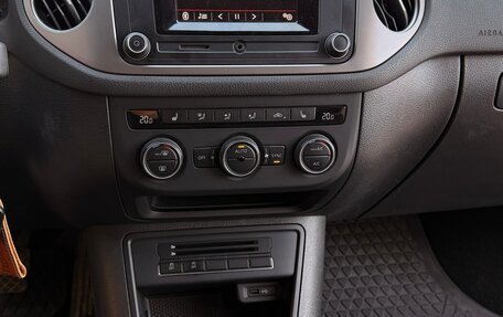 Volkswagen Tiguan I, 2016 год, 1 800 000 рублей, 7 фотография